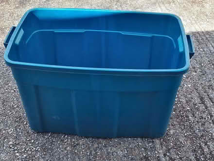 Photo of free Rubbermaid storage box (South Woodford E18) #3