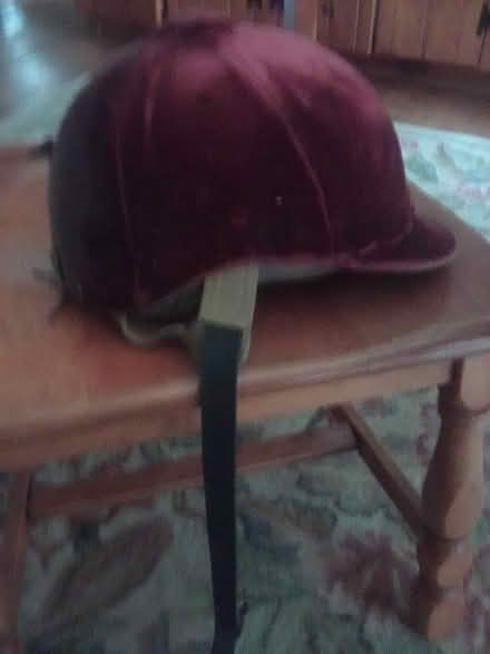 Photo of free English riding helmet not for use (Sudbury Center, Rt. 27,peakham) #2