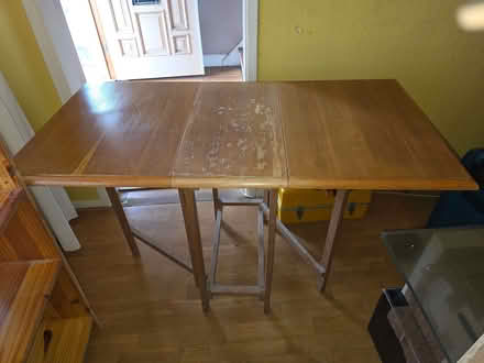 Photo of free Foldable Table (Quinton B62) #2
