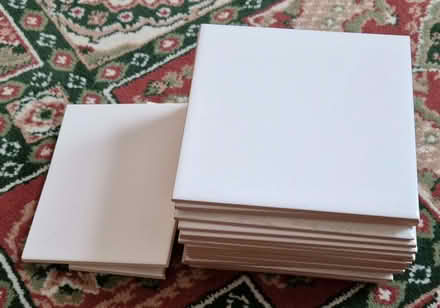 Photo of free White tiles (Addiscombe CR0) #1