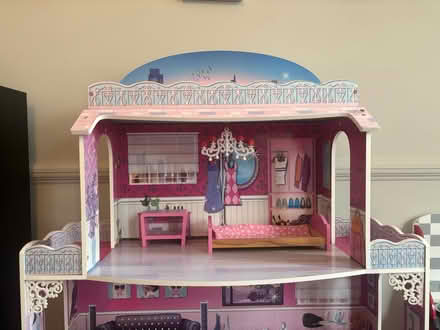 Photo of free Barbie doll house (SW11) #3