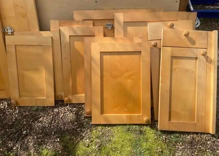 Photo of free Solid Maple Shaker Kitchen Doors (Shepperton TW17) #3
