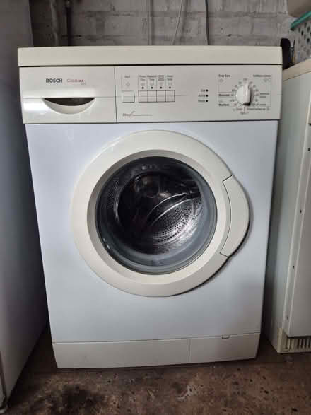 Photo of free Washing machine Bosch 1200 (Wightwick WV6) #2