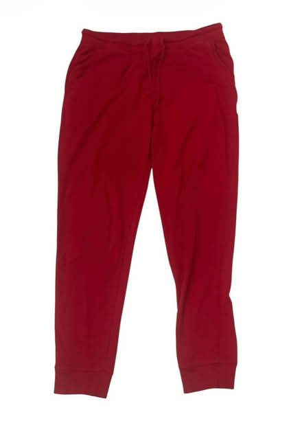 Photo of free M Woman’s Leggings (Brooklyn Storage) #1