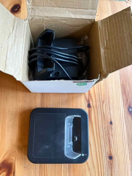 Photo of free A number of household/electronic items (Old Slade KT16) #2
