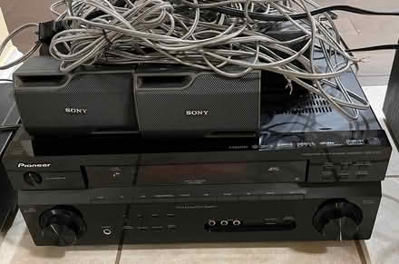 Photo of free Pioneer Receiver & 5.1 Speakers (Leslie & Green Ln, Newmarket) #1