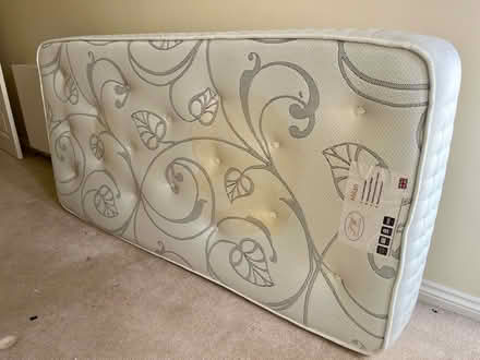 Photo of free Mattress 90 x 190 (Waterlooville PO7) #2