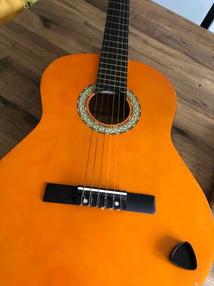Photo of free Acoustic Guitar (Cross Gates LS15) #2
