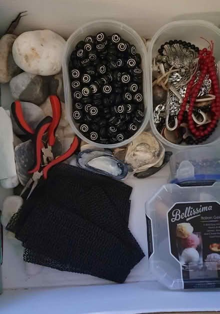 Photo of free Jewellery making (SK3) #3