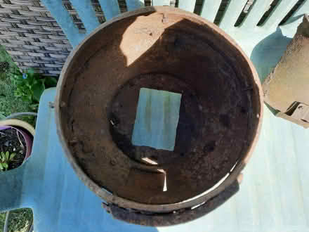 Photo of free Rusty old cast iron stove parts (Stanley Gate L39) #2