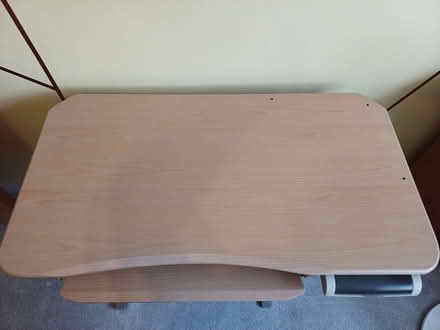 Photo of free Computer Desk with Keyboard W 110cm x L 65cm x H 75cm (Orgreave S13) #2