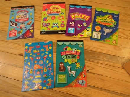 Photo of free Little kids stickers books (Chelsea/Flatiron) #1