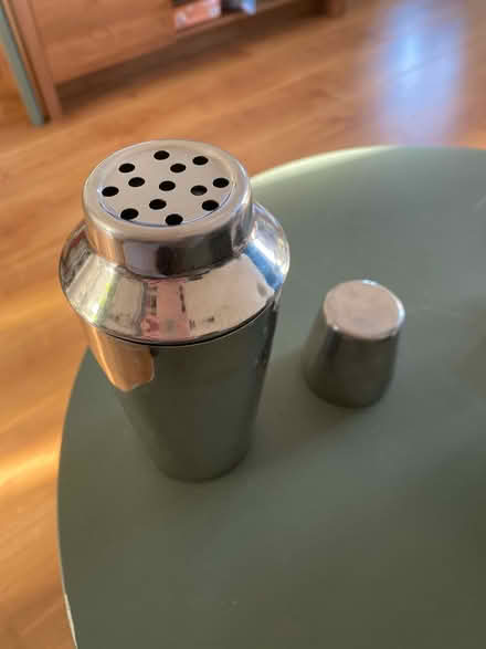 Photo of free Metal cocktail shaker (RG4) #2