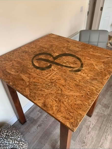 Photo of free pub table (loughborough) #1