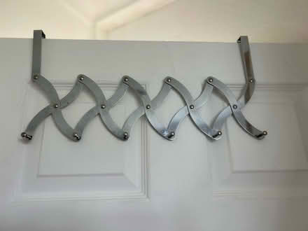 Photo of free Expandable over the door hanger (CT2) #1