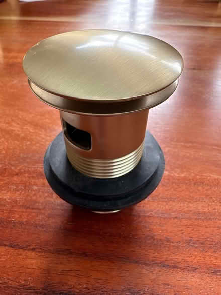 Photo of free Basin plug (TW12 - Hampton Hill) #2