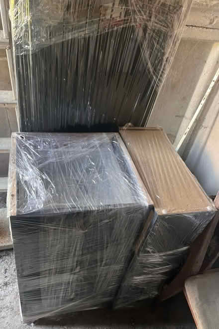 Photo of free IKEA desk (Kingsbury NW9) #1