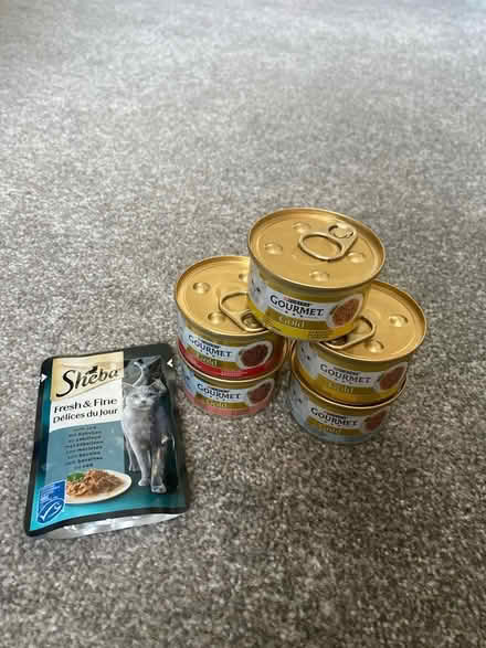 Photo of free Cat Food - In Date (Tadworth KT20) #1