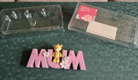 Photo of free Mum And Bear Ornament (Handforth SK9) #2