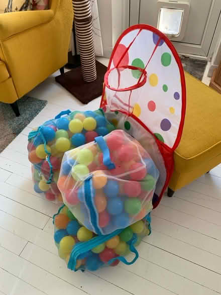 Photo of free Kids ball pit with balls (Wood Street Village GU3) #2