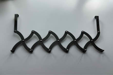 Photo of free Expandable over the door hanger (CT2) #2