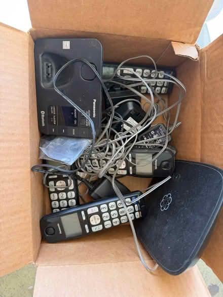 Photo of free Land line phones and Ooma (North scottsdale) #2