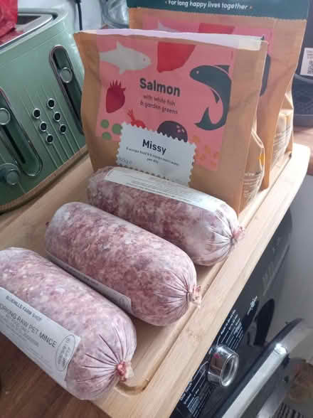 Photo of free Raw and dried dog food (Puds3 LS13) #1