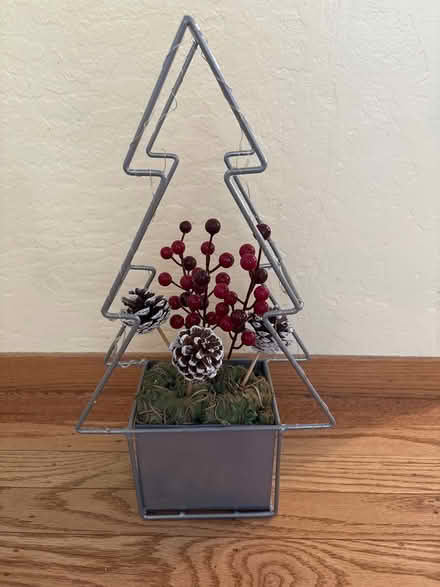 Photo of free Christmas Tree Decor (Highland Ave, RWC) #1