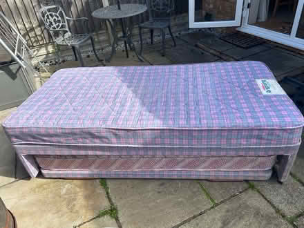 Photo of free Single bed with single pull out (RG4) #1