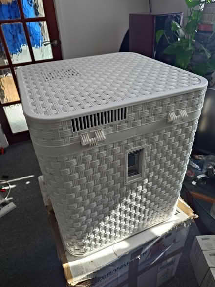 Photo of free Cooler / warmer for car 40 liters,12v. (Bramley LS13) #3