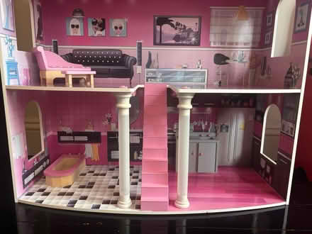 Photo of free Barbie doll house (SW11) #2