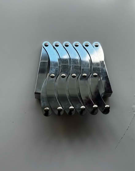 Photo of free Expandable over the door hanger (CT2) #3