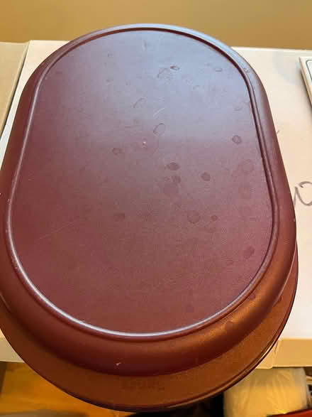 Photo of free Tupperware partyware (Saratoga downtown) #4