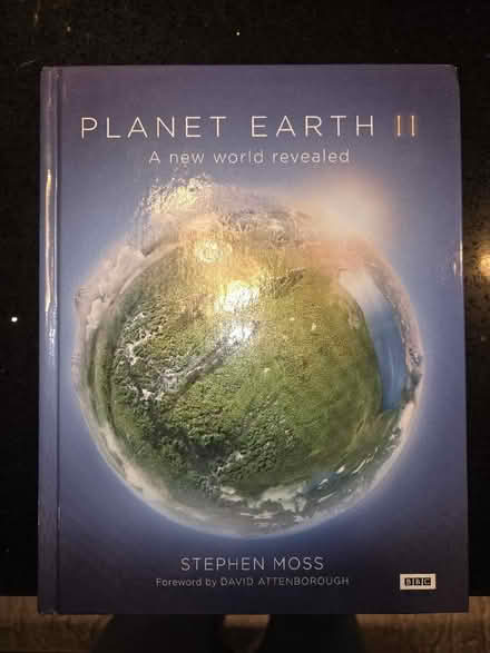 Photo of free Planet Earth II Book (Moreton CH46) #1