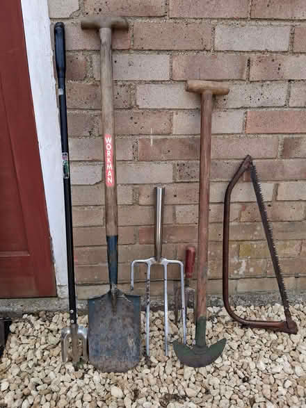Photo of free Garden tools (Northcourt OX14) #1
