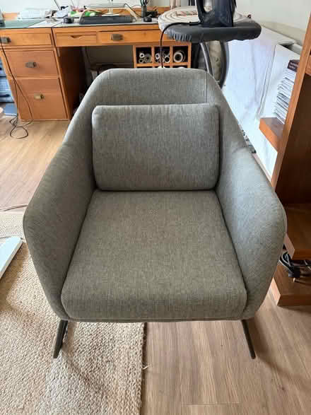 Photo of free Armchair (Rushcliffe NG2) #1