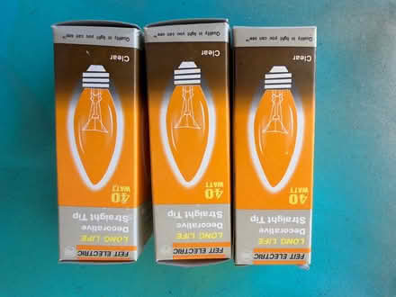 Photo of free 6 free NON LED lightbulbs (North scottsdale) #1