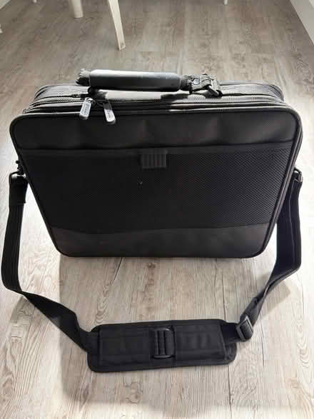 Photo of free Laptop carry case. Useful for other things yoo (Welling DA16) #3
