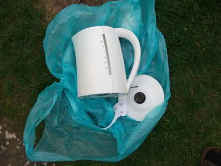 Photo of free Electric kettle (Woodthorpe LE11) #1
