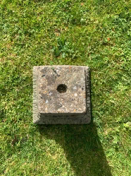 Photo of free Ornate Bird Bath Stand (Tilehurst RG31) #3