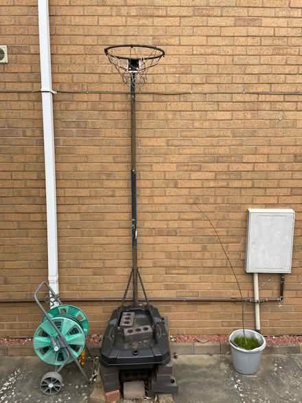 Photo of free Free-standing Basketball Hoop (Lillington Leamington Spa CV32) #1