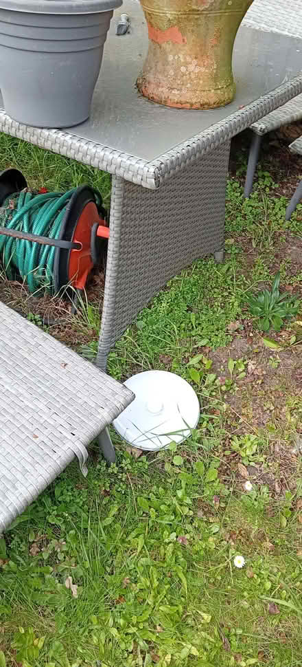 Photo of free Garden table (Stanmore HA7) #1