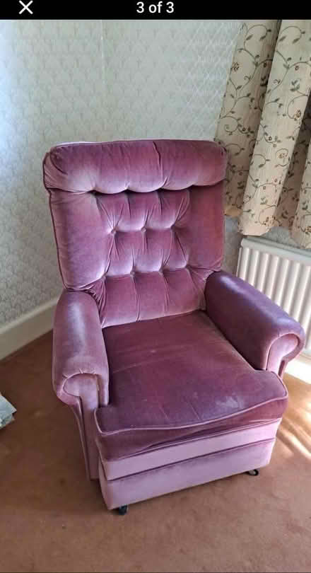 Photo of free 2 seater sofa and chairs (Bn27) #2