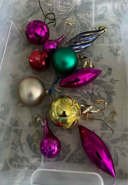 Photo of free Xmas tree & decorations (Horfield BS7) #3