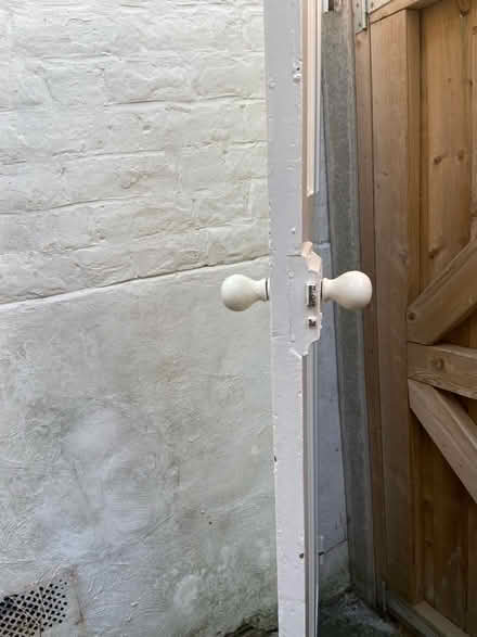 Photo of free 1930s. Internal door .. in good order together with lock (Greenfields SY1) #2