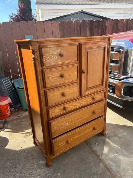 Photo of free Dresser (South Tracy (Fairhaven)) #3