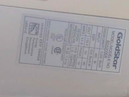 Photo of free Window air conditioner - 5200 btu (Morningside Heights/Claremont) #1