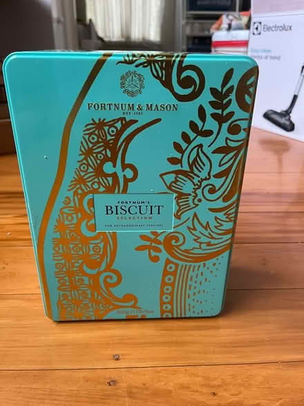 Photo of free Deep Fortnum Mason biscuit tin (Greenlane) #1