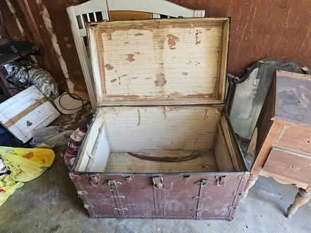 Photo of free Brown chest (Los Altos) #1
