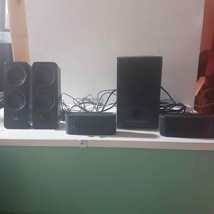 Photo of free computer speakers (Castle Heights/Vanier) #1